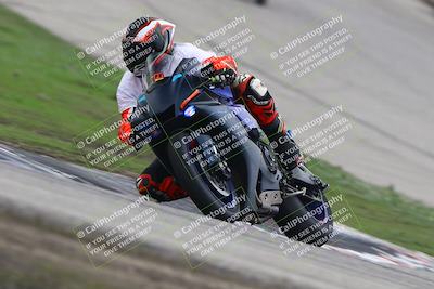 media/Nov-29-2025-TrackDaz (Sat) [[10ae2d9bce]]/A Group/Session 3 (Outside Grapevine)/